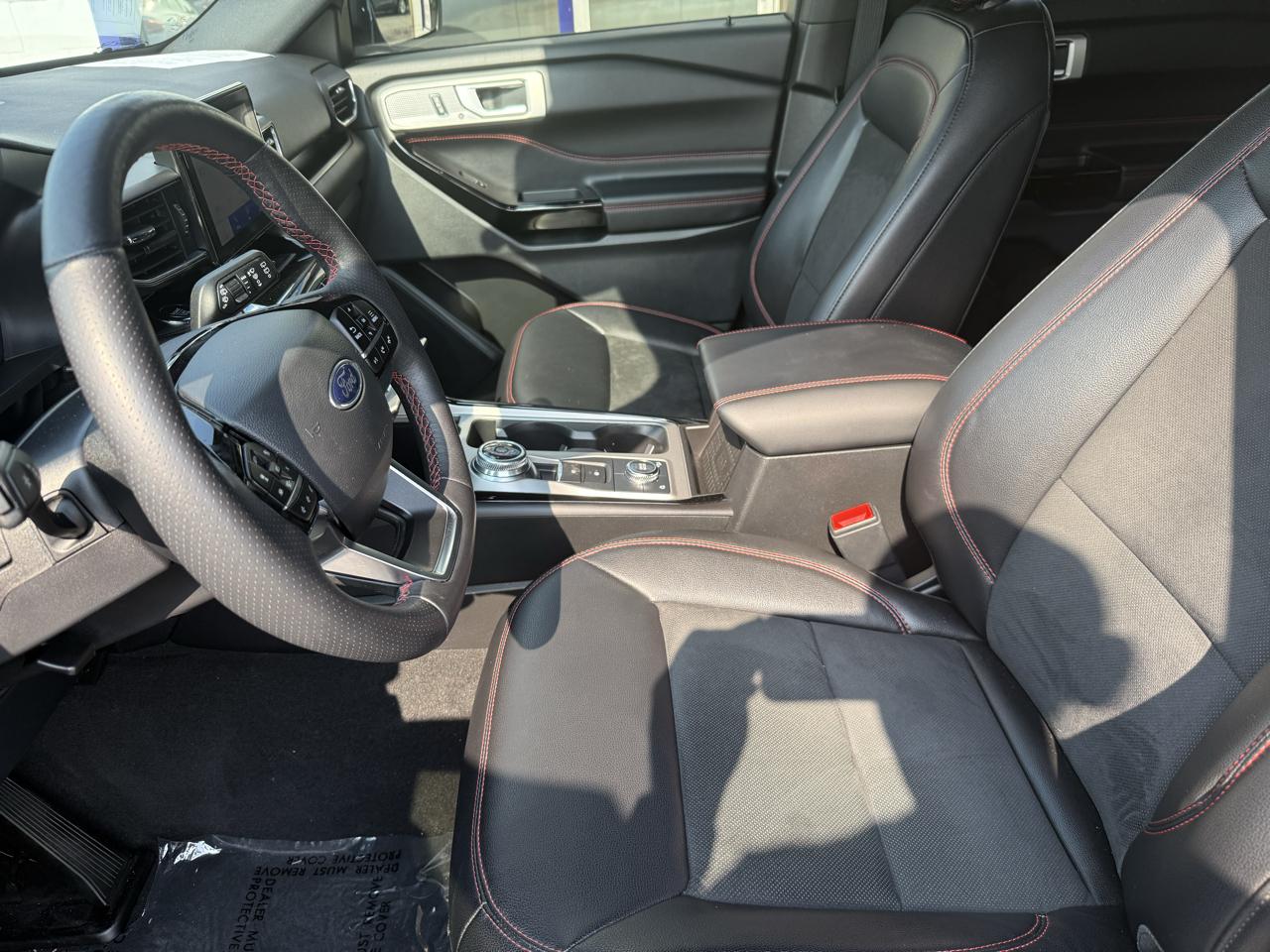 Ford Explorer  2023