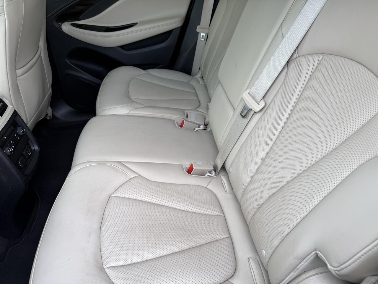 Buick Envision  2019