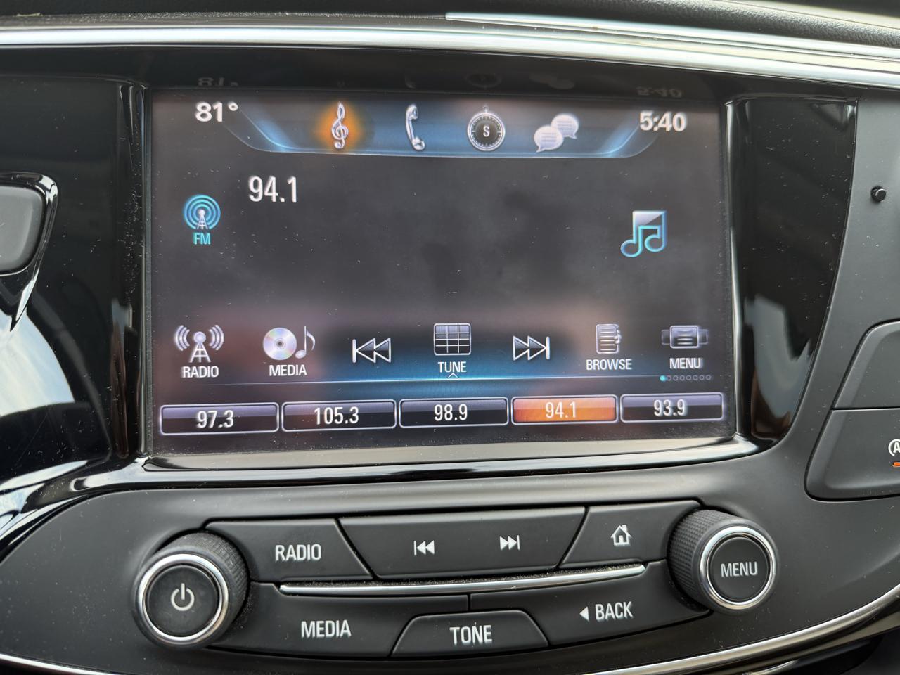 Buick Envision  2019