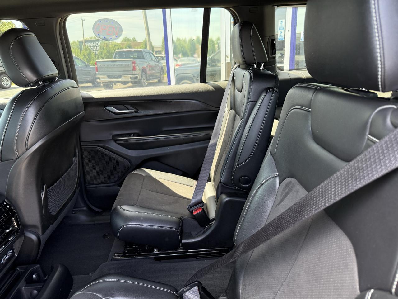 Jeep Grand Cherokee L  2023