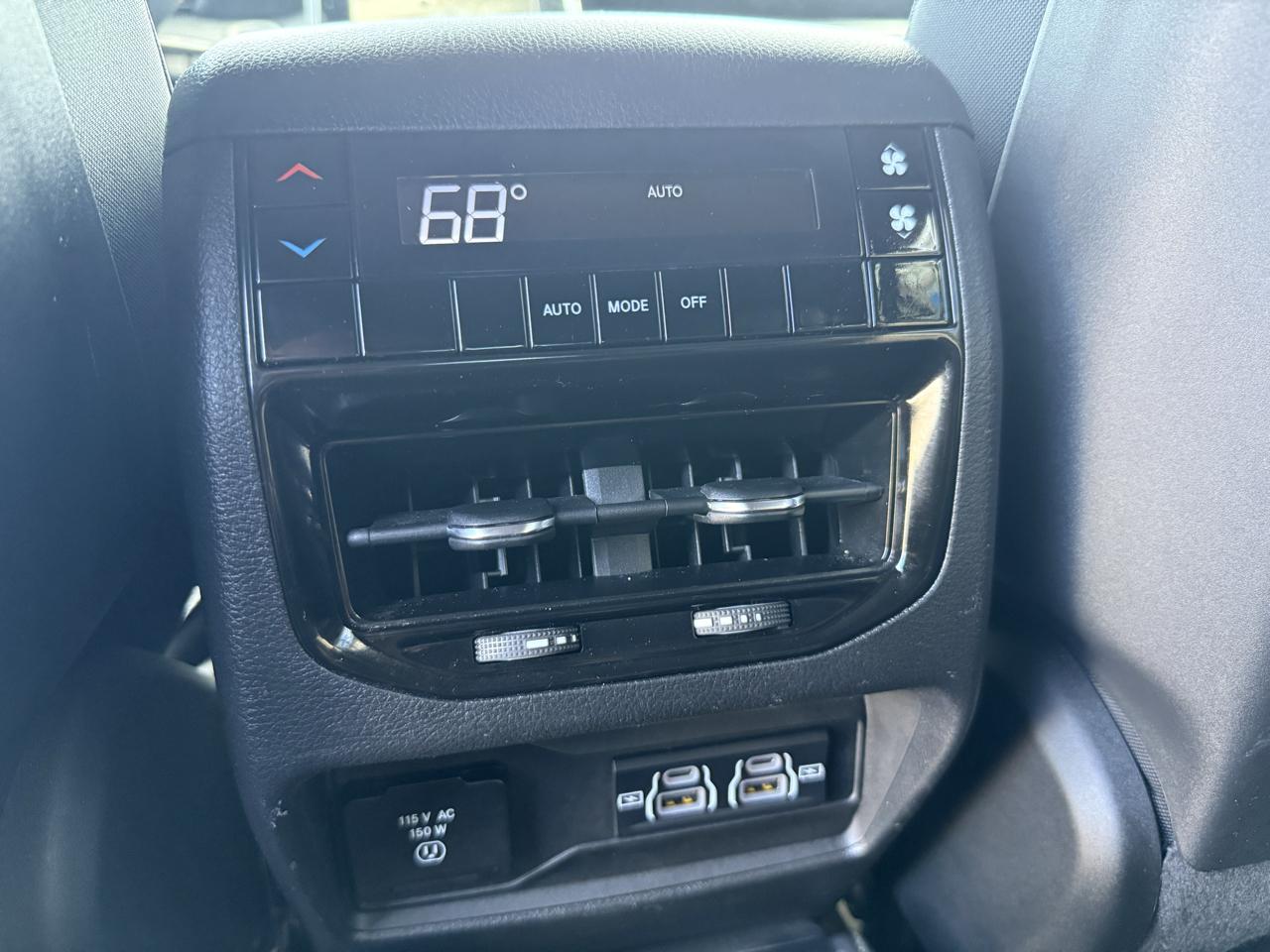 Jeep Grand Cherokee L  2023