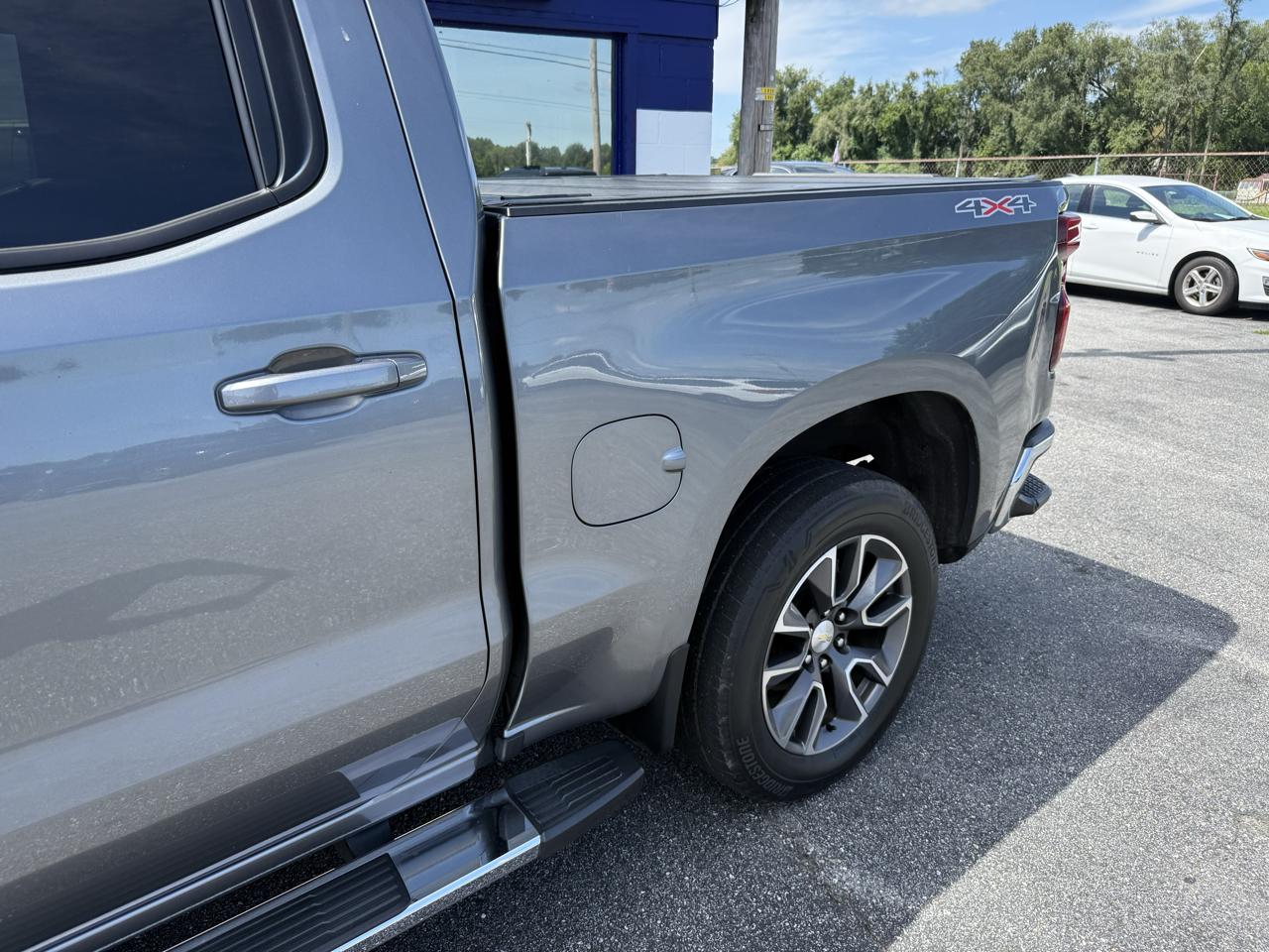 Chevrolet Silverado 1500  2021