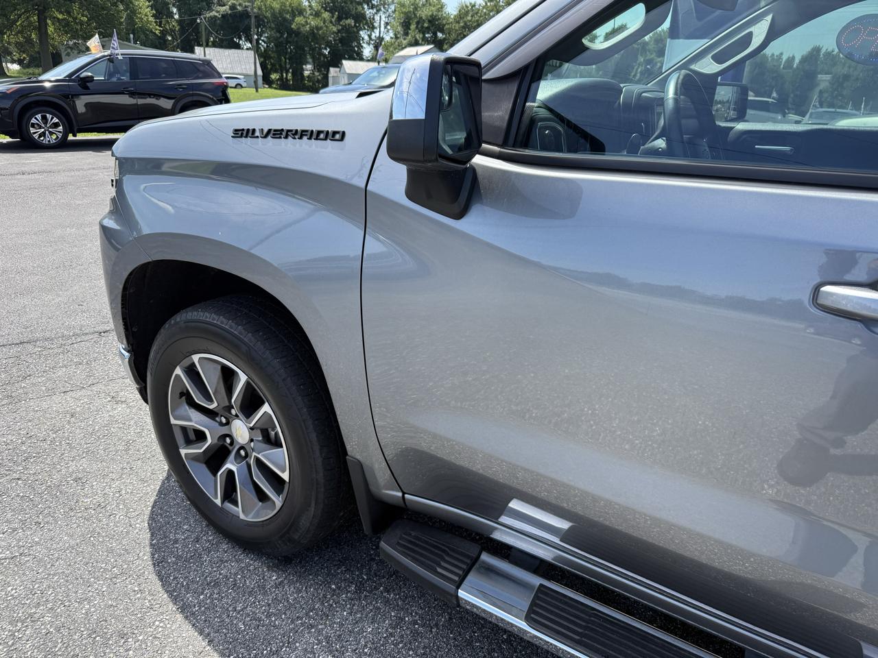 Chevrolet Silverado 1500  2021