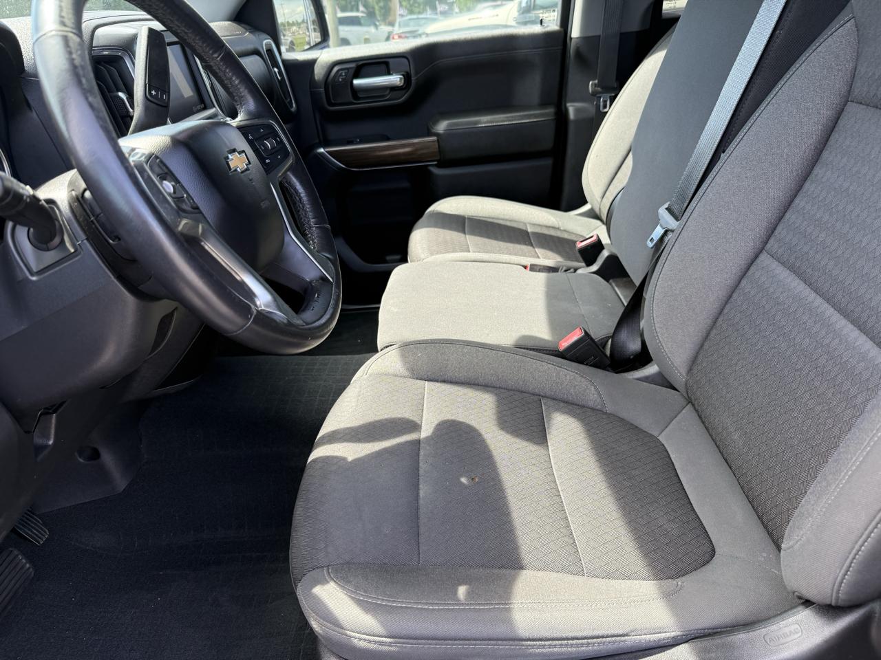 Chevrolet Silverado 1500  2021