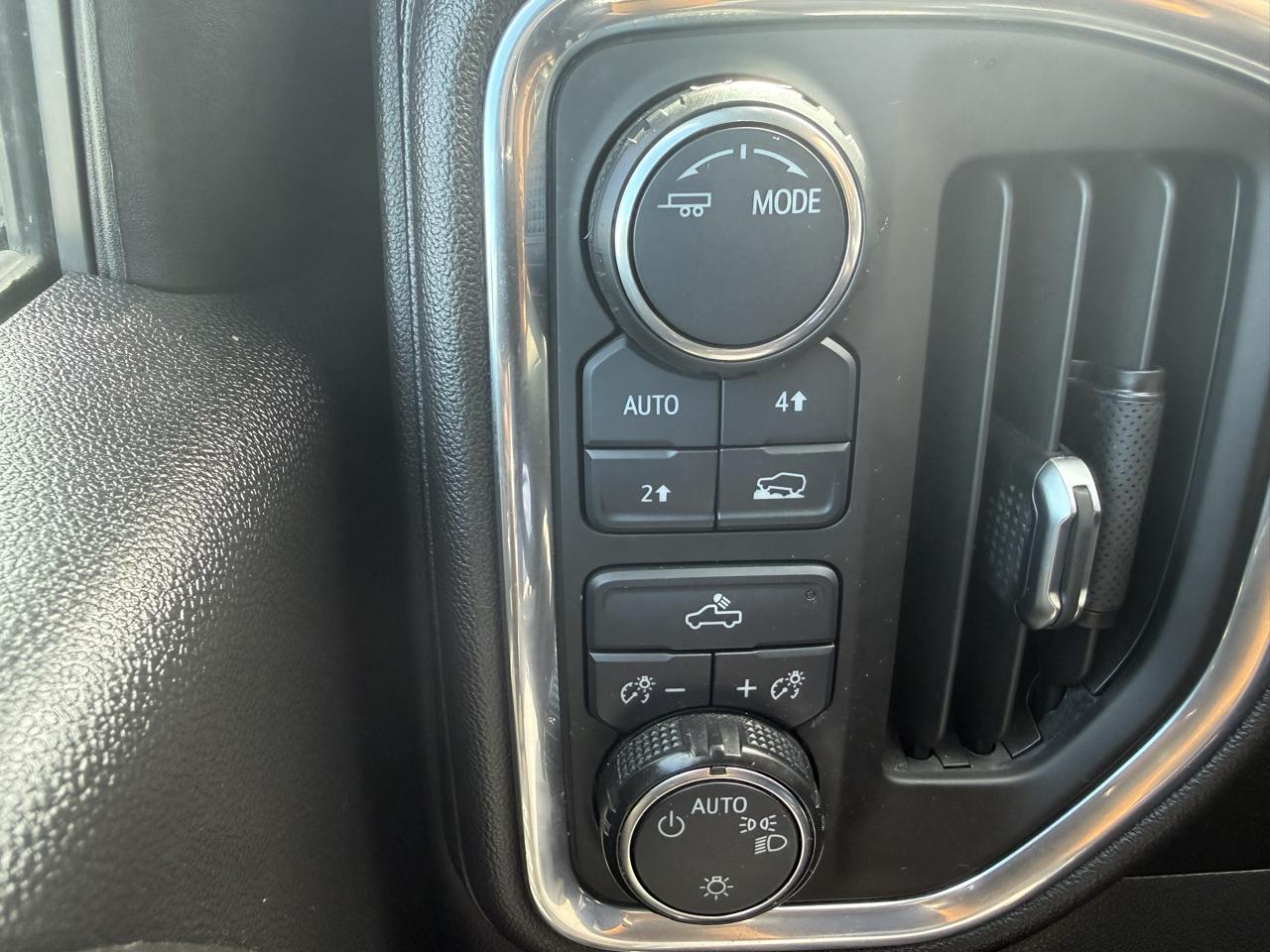 Chevrolet Silverado 1500  2021