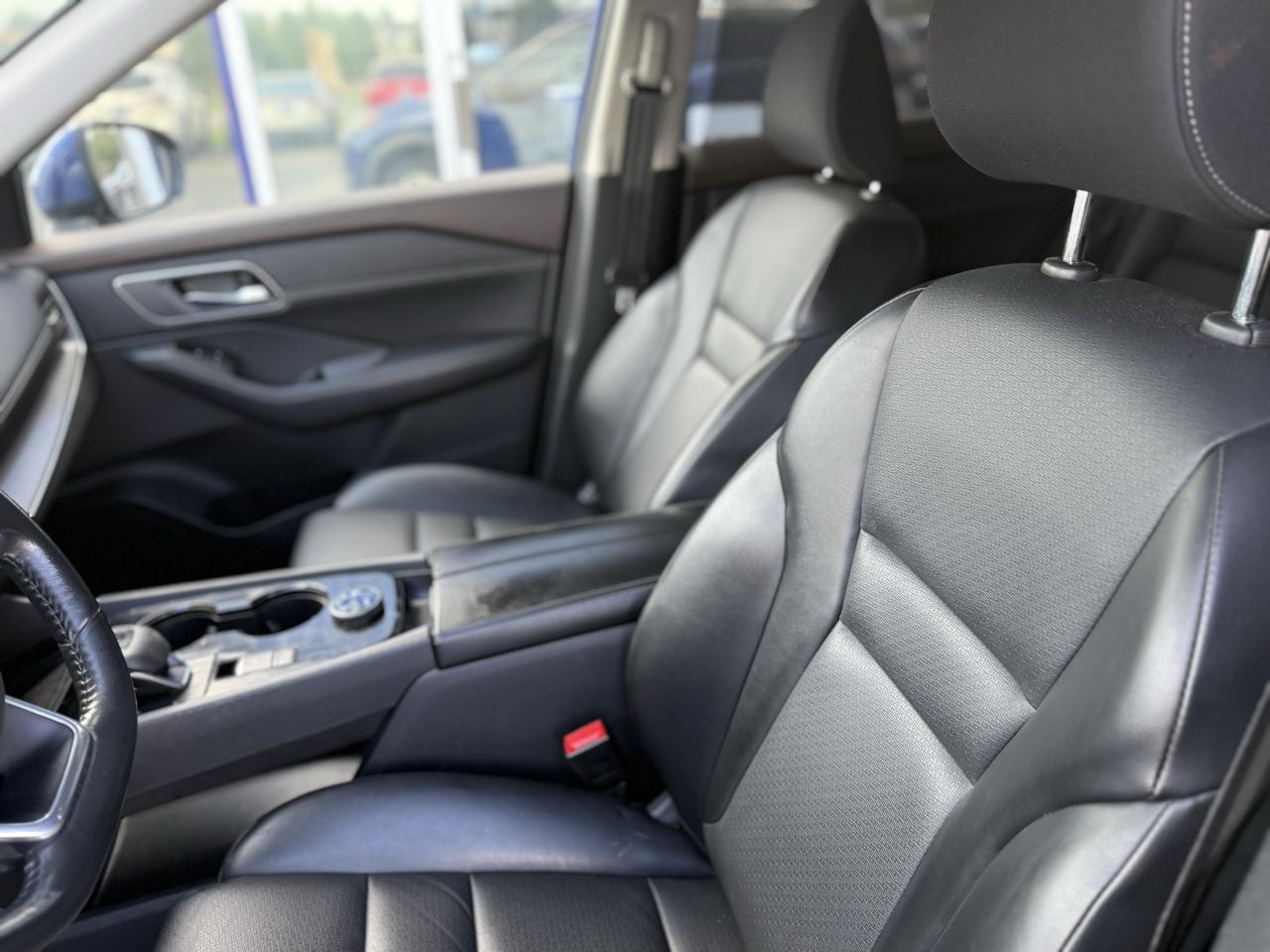 Nissan Rogue  2021