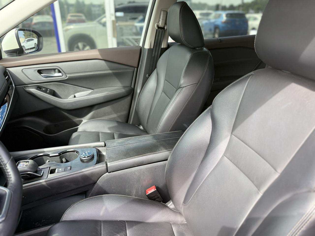 Nissan Rogue  2023