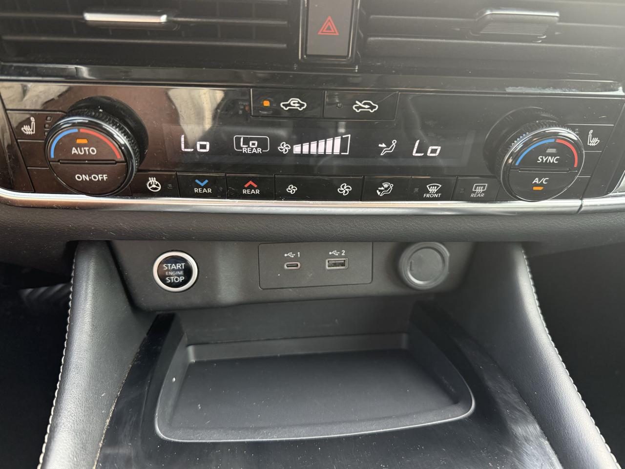 Nissan Rogue  2023