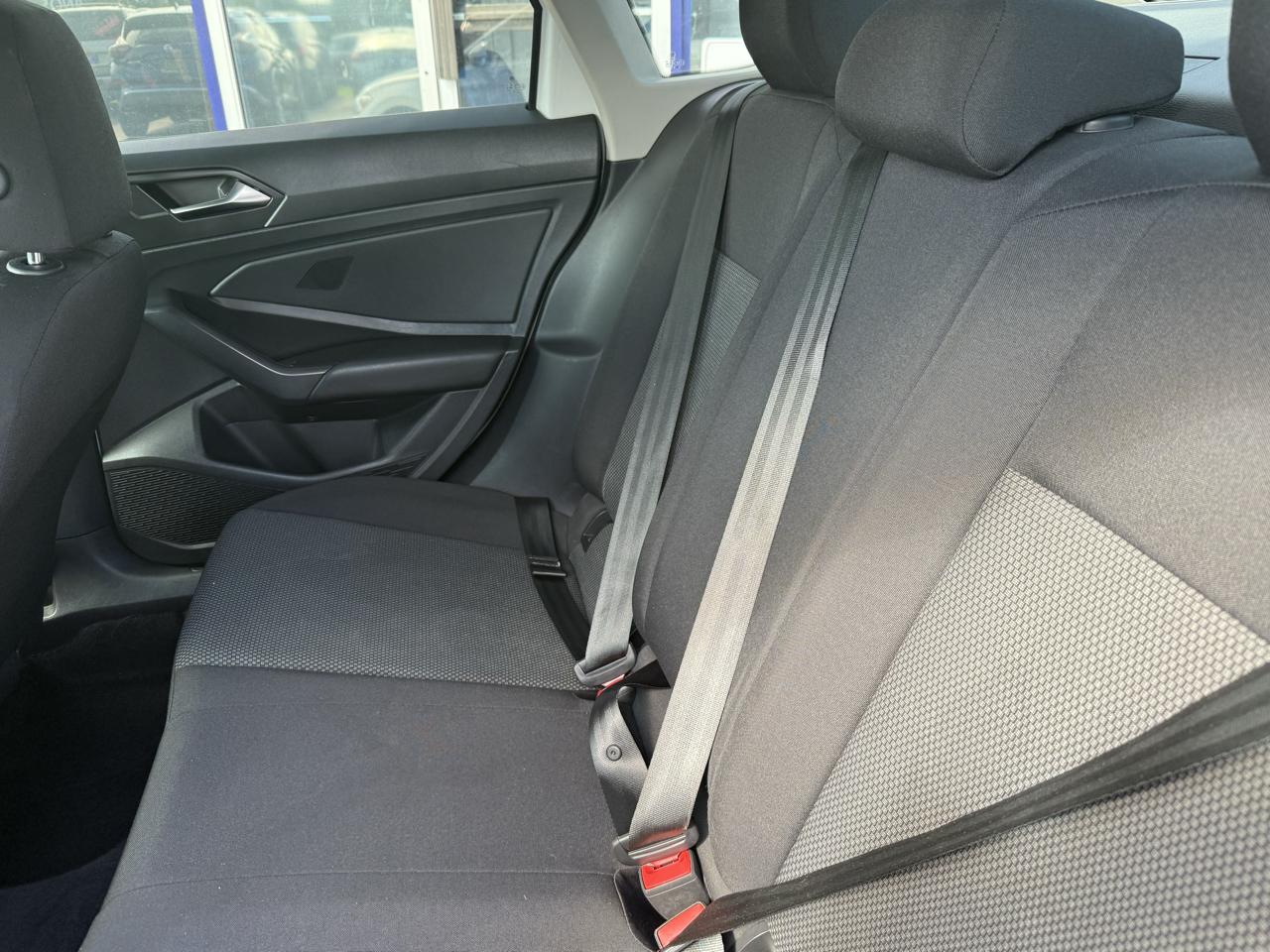 Volkswagen Jetta  2021