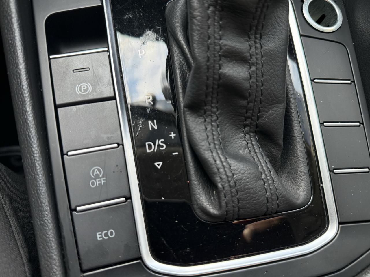 Volkswagen Jetta  2021