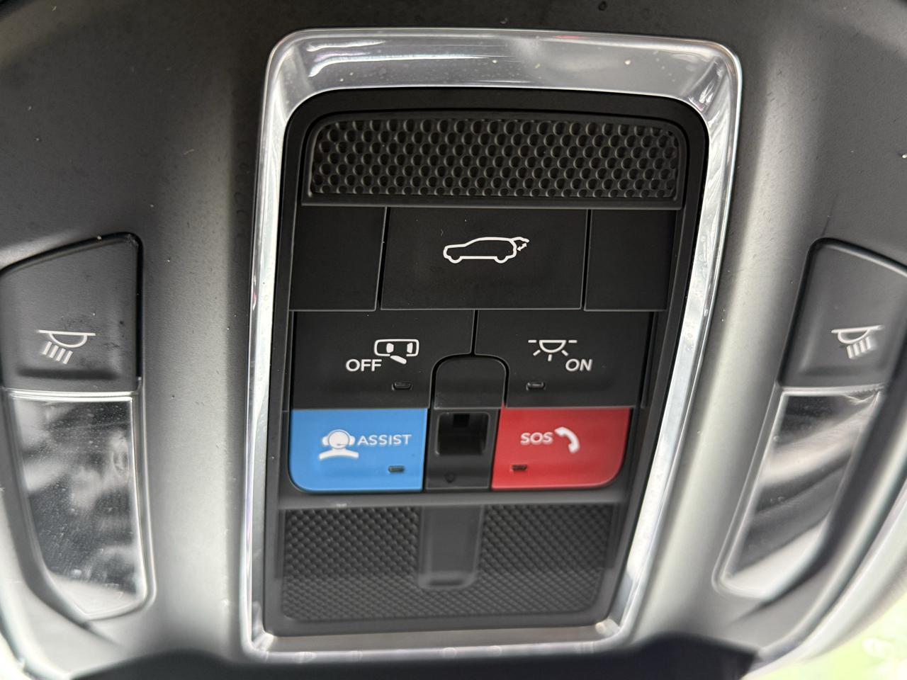 Jeep Grand Cherokee  2023