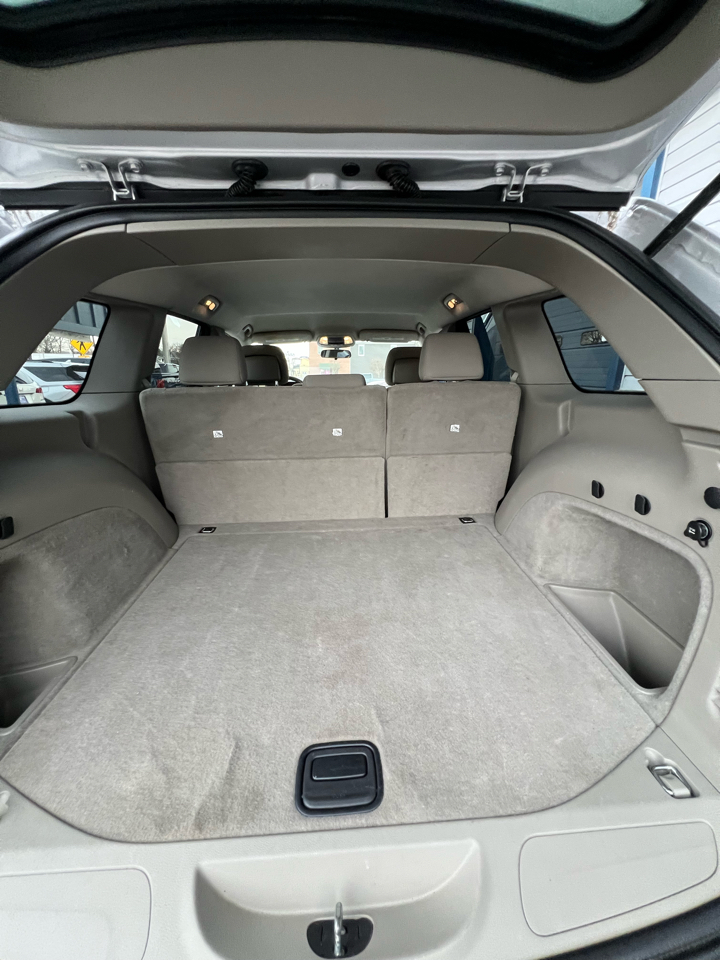 Jeep Grand Cherokee  2011