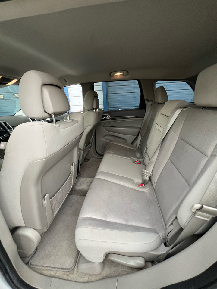 Jeep Grand Cherokee  2011