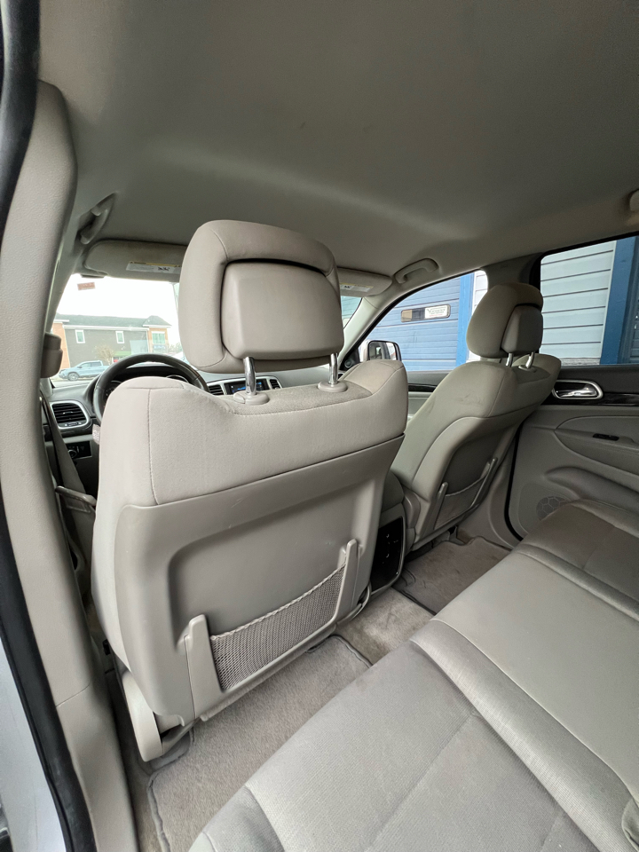 Jeep Grand Cherokee  2011