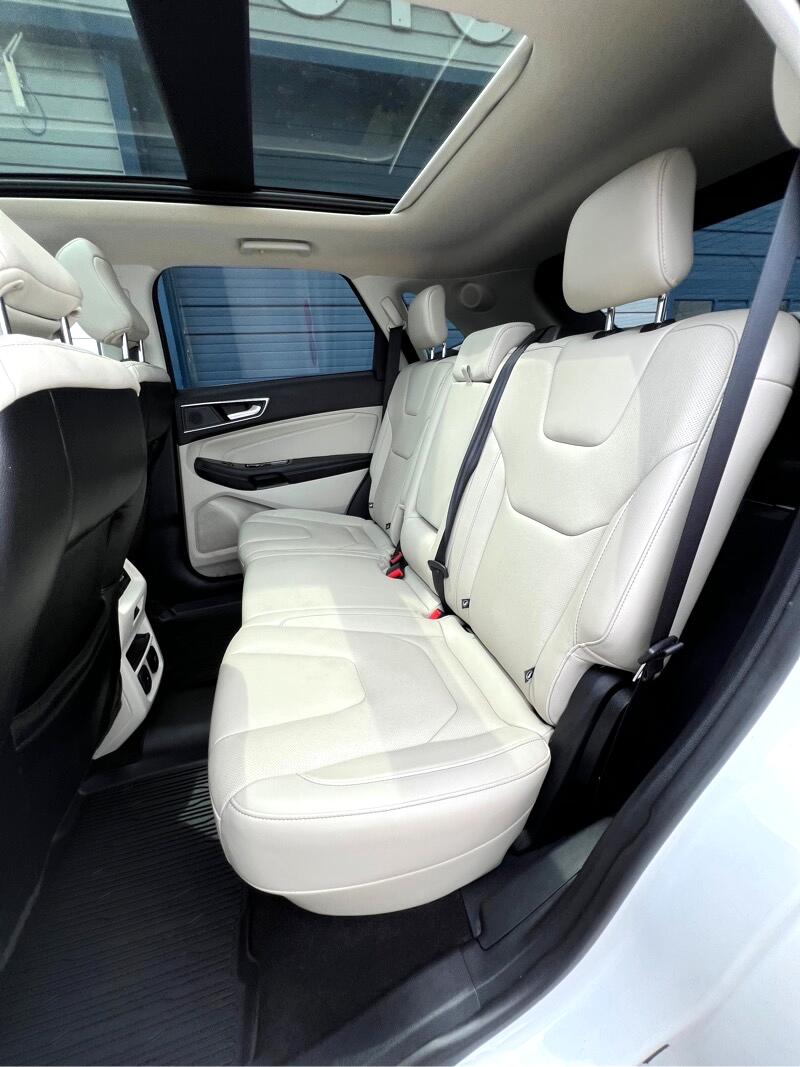 Image of 2020 Ford Edge TITANIUM
