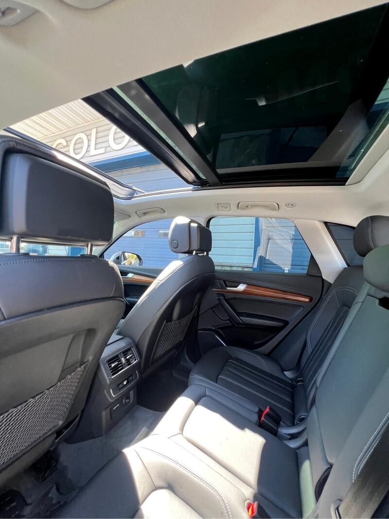 Audi Q5  2022 Audi Q5  2022