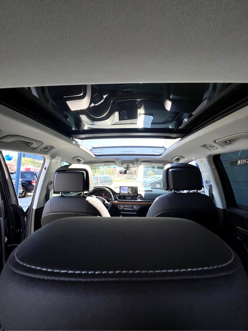 Audi Q5  2022 Audi Q5  2022