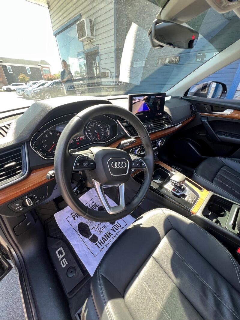 Audi Q5  2022 Audi Q5  2022
