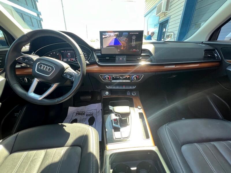 Audi Q5  2022 Audi Q5  2022