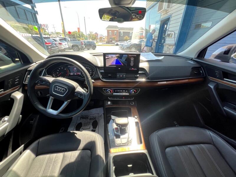 Audi Q5  2022 Audi Q5  2022