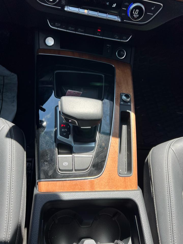 Audi Q5  2022
