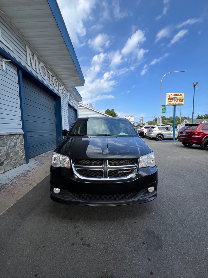 2018 Dodge Grand Caravan SXT photo 3