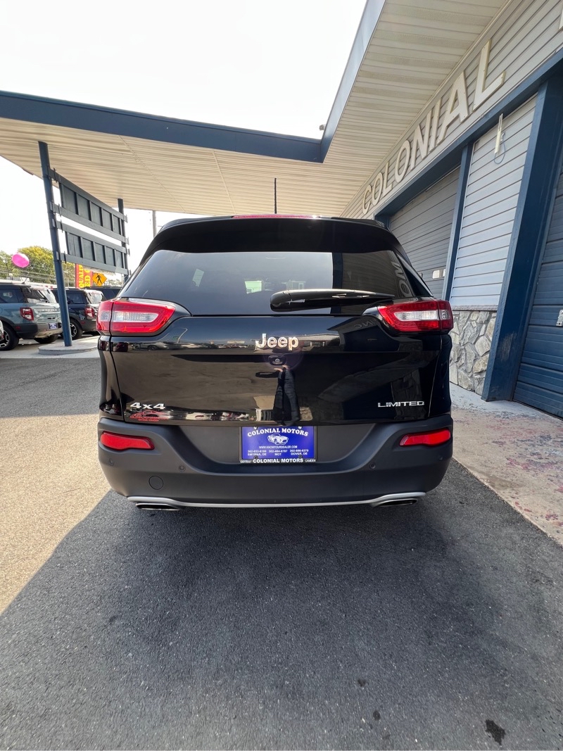 2018 Jeep Cherokee Limited photo 3