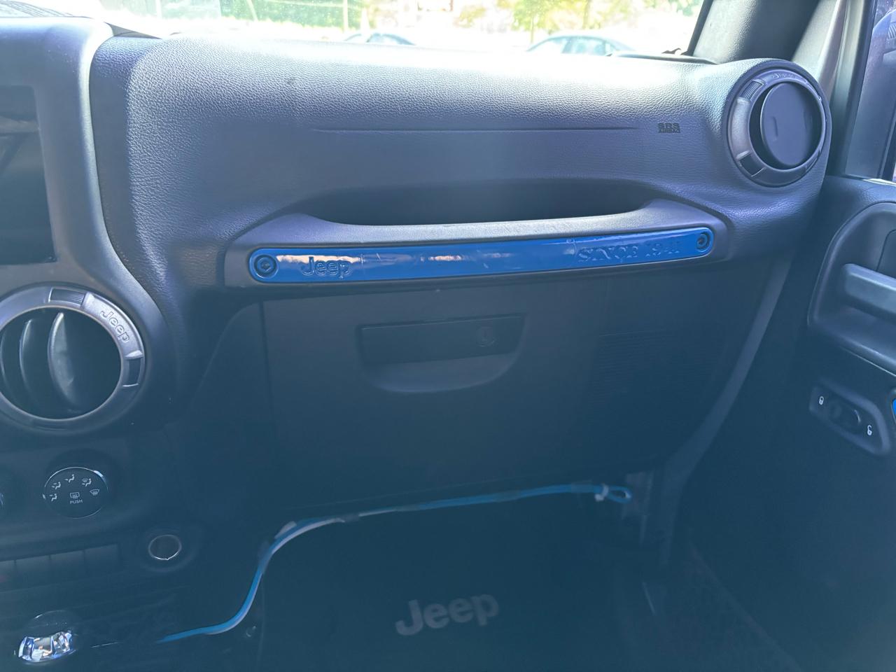 Jeep Wrangler  2015