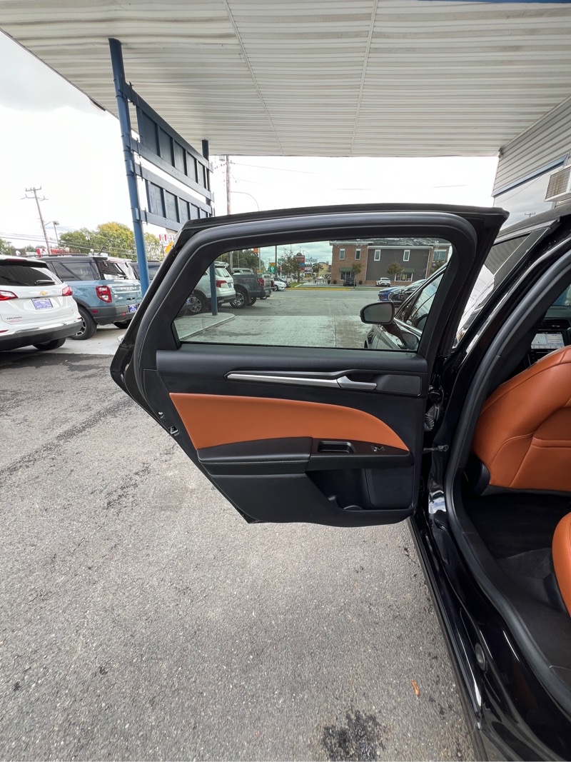 Ford Fusion Energi  2019 Ford Fusion Energi  2019