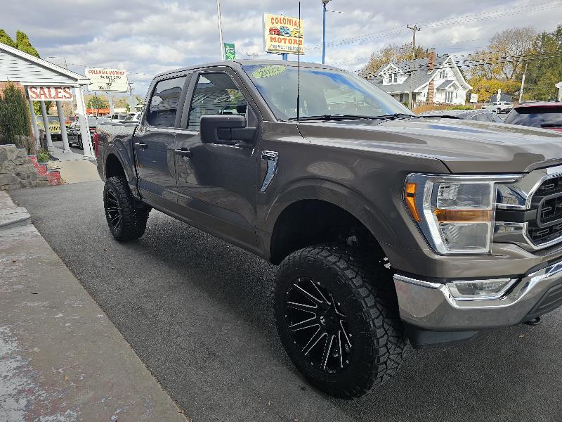2022 Ford F-150 XLT photo 3