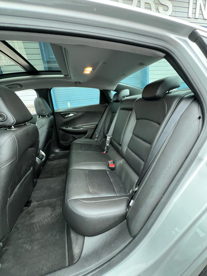 Chevrolet Malibu  2017