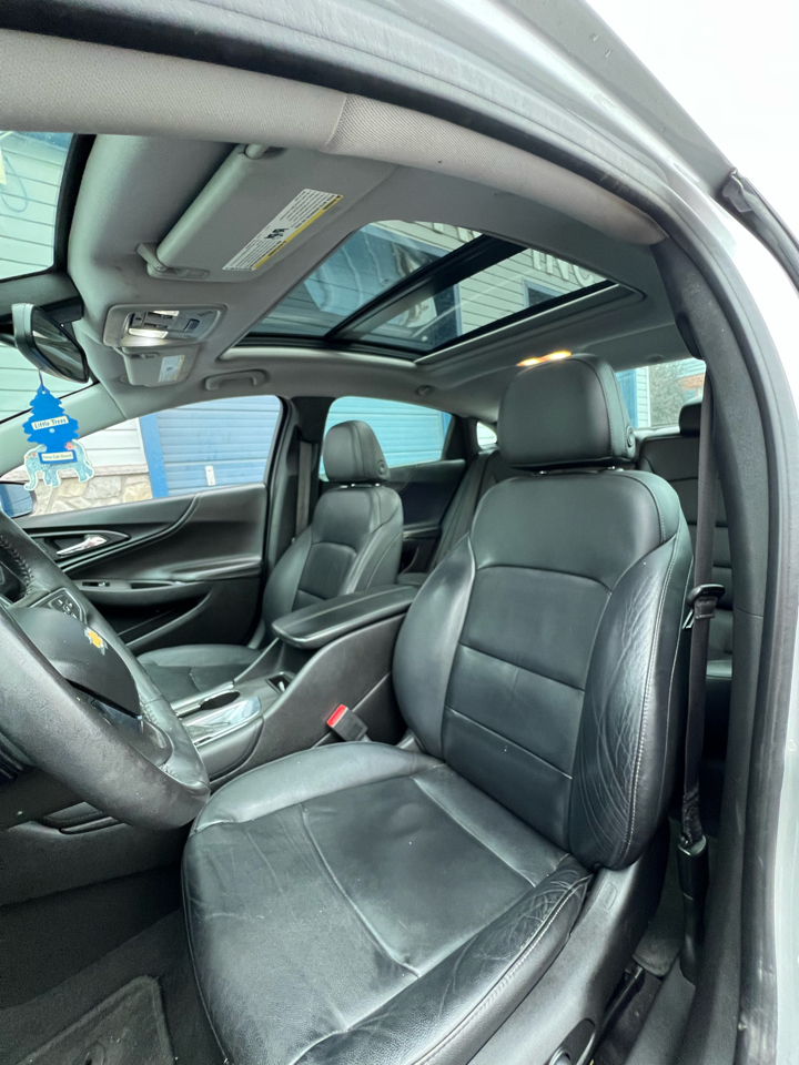 Chevrolet Malibu  2017