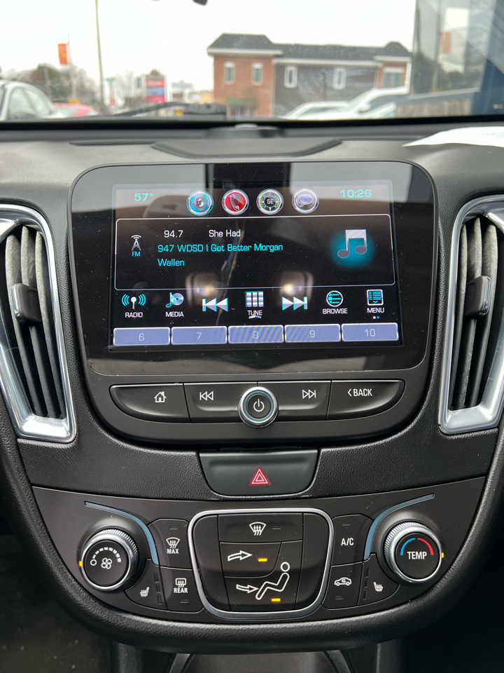 Chevrolet Malibu  2017