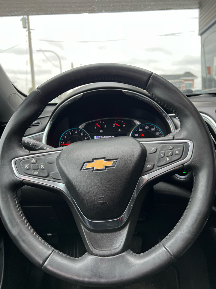 Chevrolet Malibu  2017