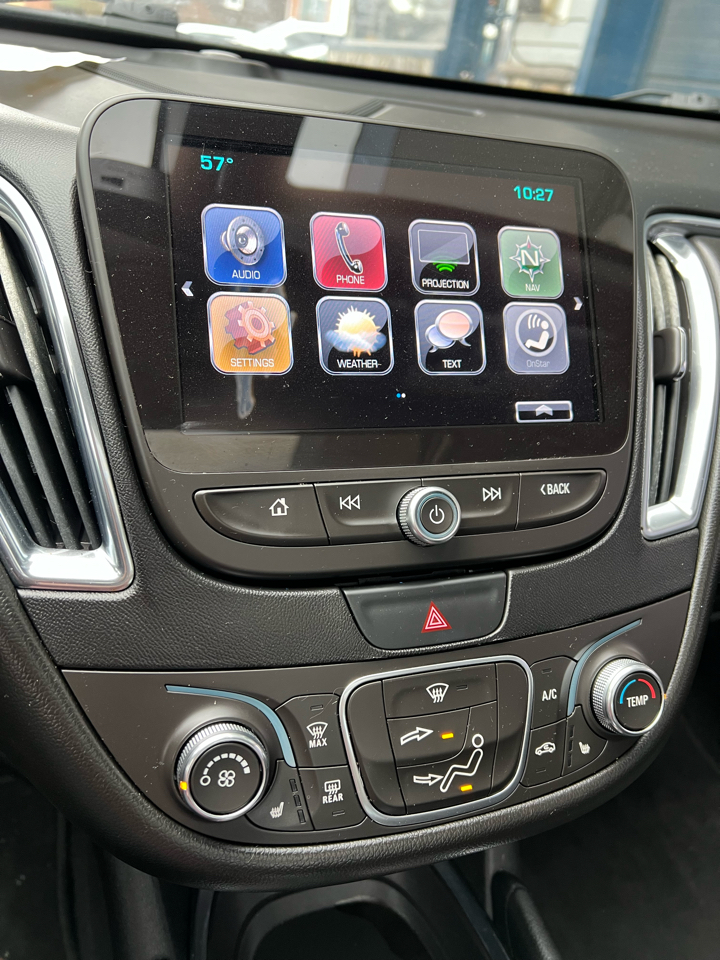 Chevrolet Malibu  2017