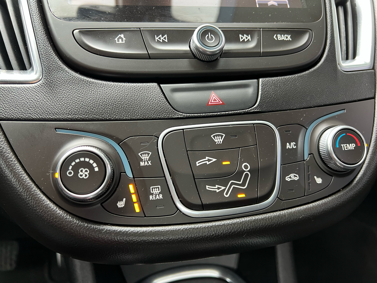 Chevrolet Malibu  2017