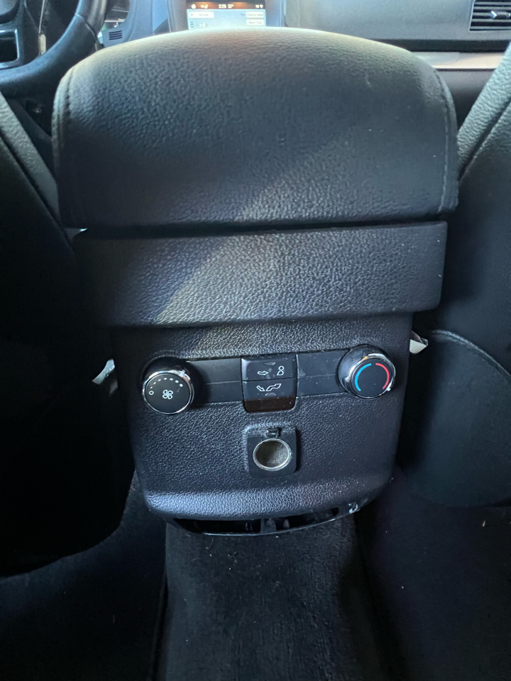 Ford Explorer XLT FWD 2018