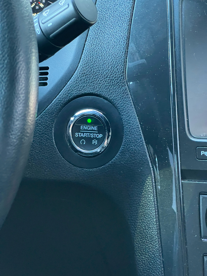 Ford Explorer XLT FWD 2018