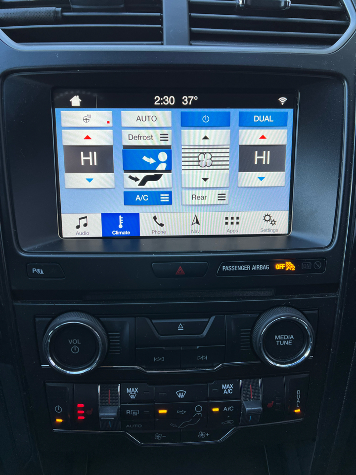 Ford Explorer XLT FWD 2018