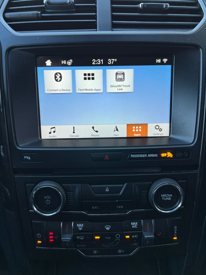 Ford Explorer XLT FWD 2018