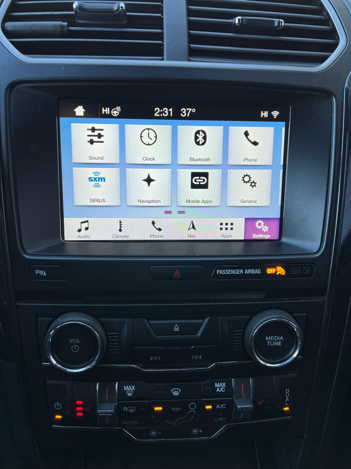 Ford Explorer XLT FWD 2018