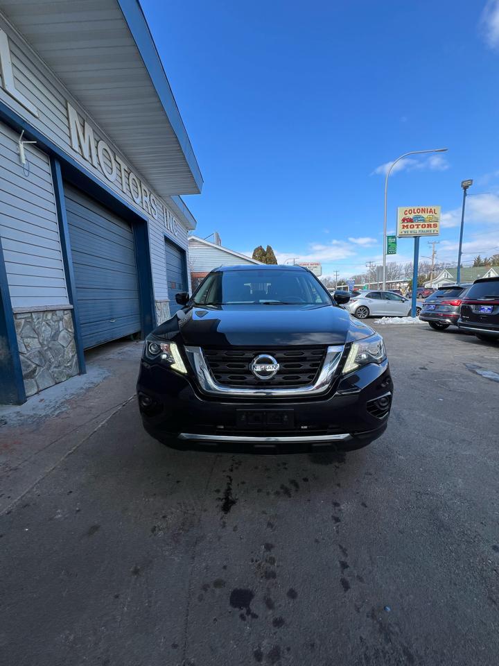 Nissan Pathfinder  2020