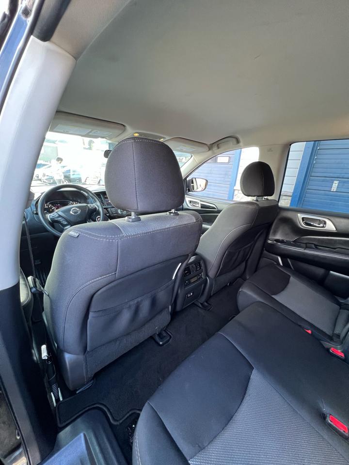 Nissan Pathfinder  2020