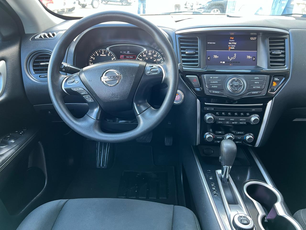 Nissan Pathfinder  2020