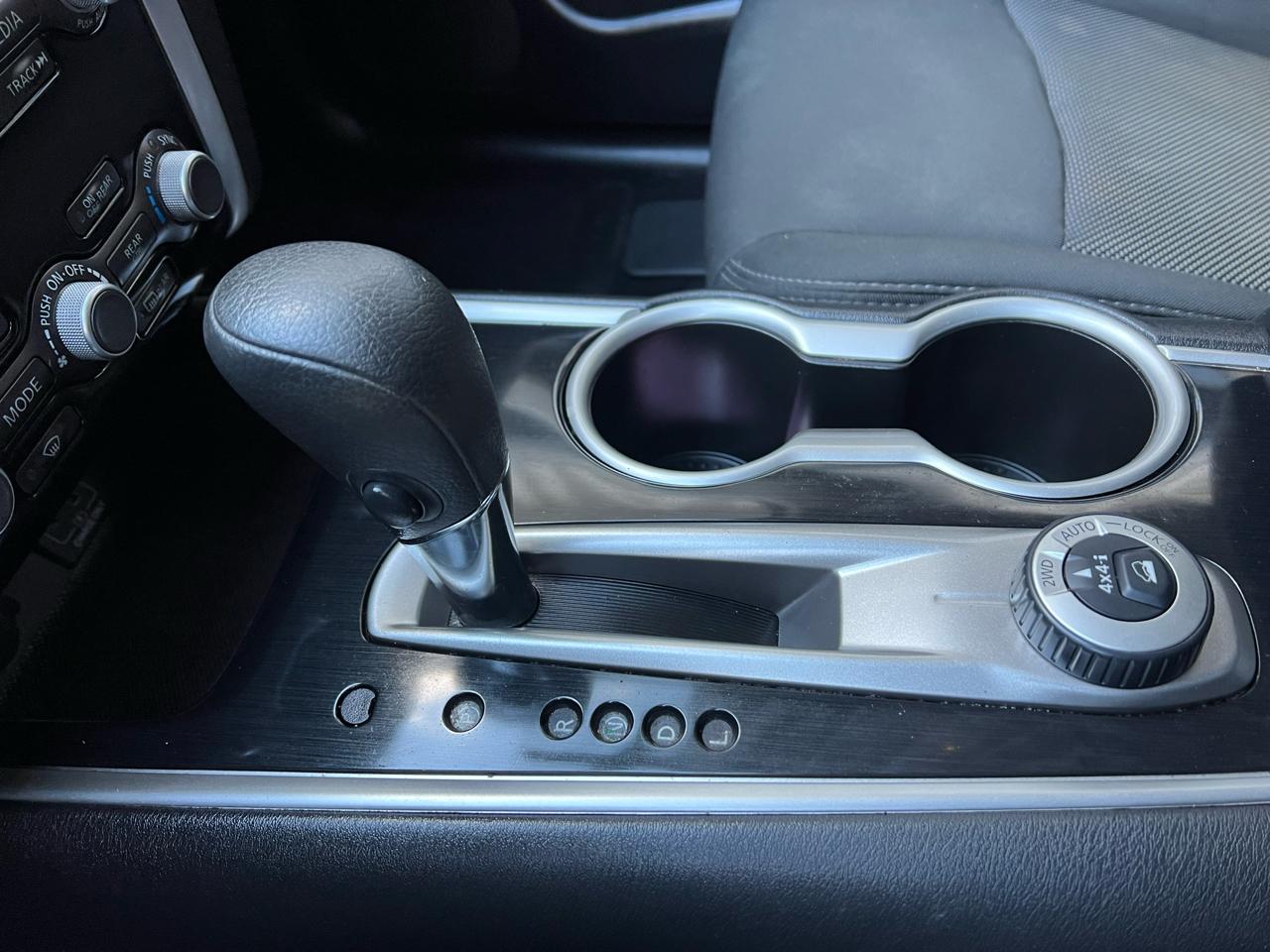 Nissan Pathfinder  2020