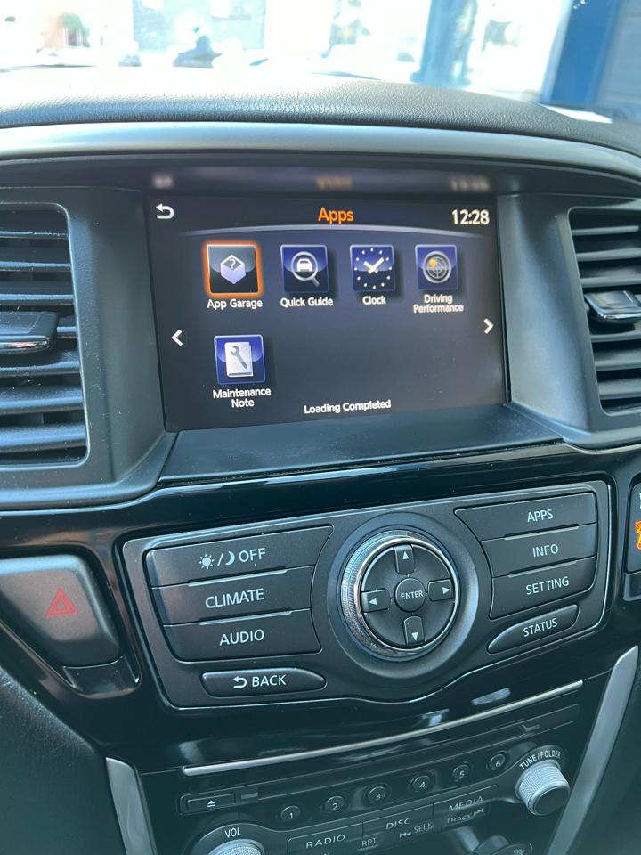 Nissan Pathfinder  2020