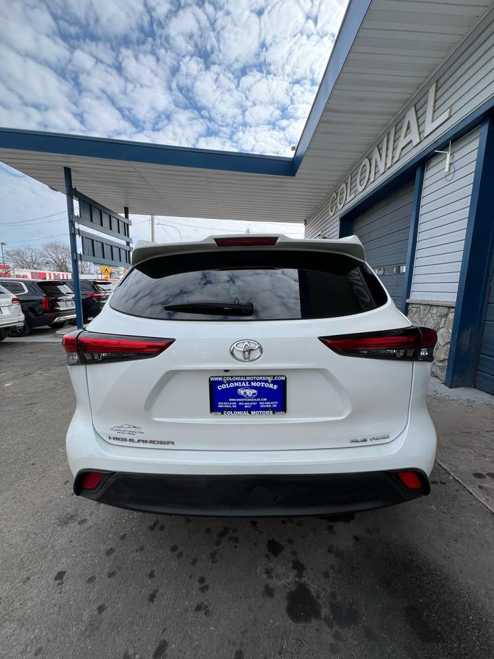 Toyota Highlander  2021