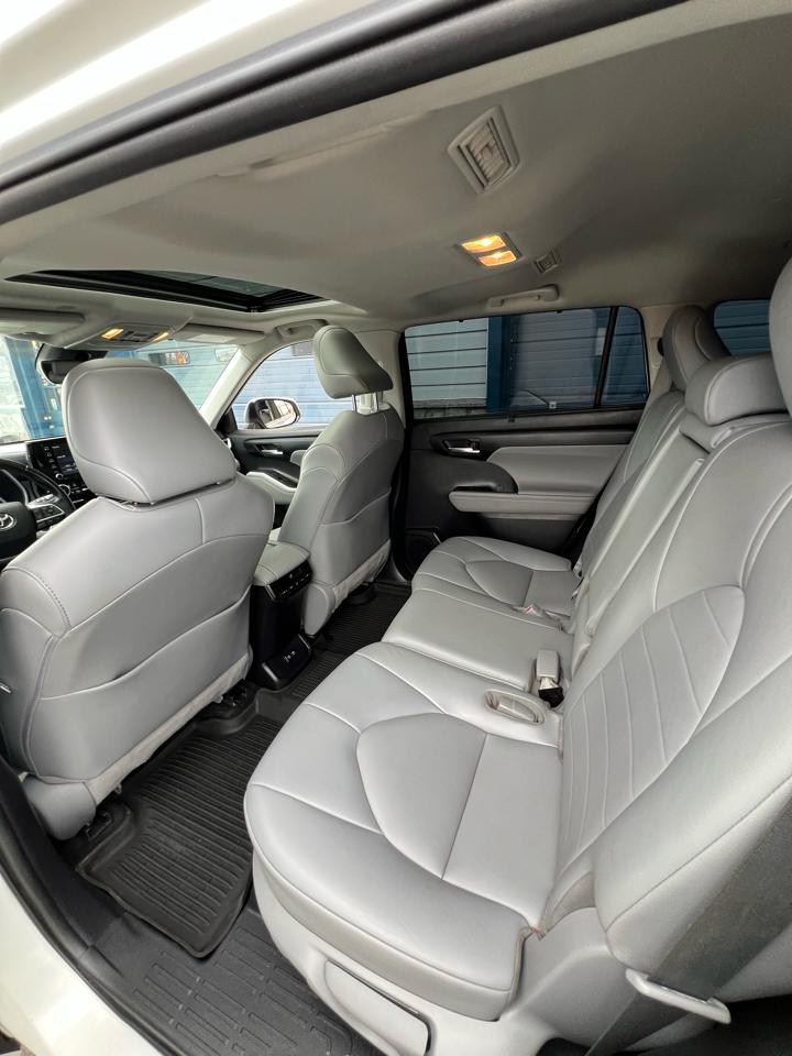 Toyota Highlander  2021