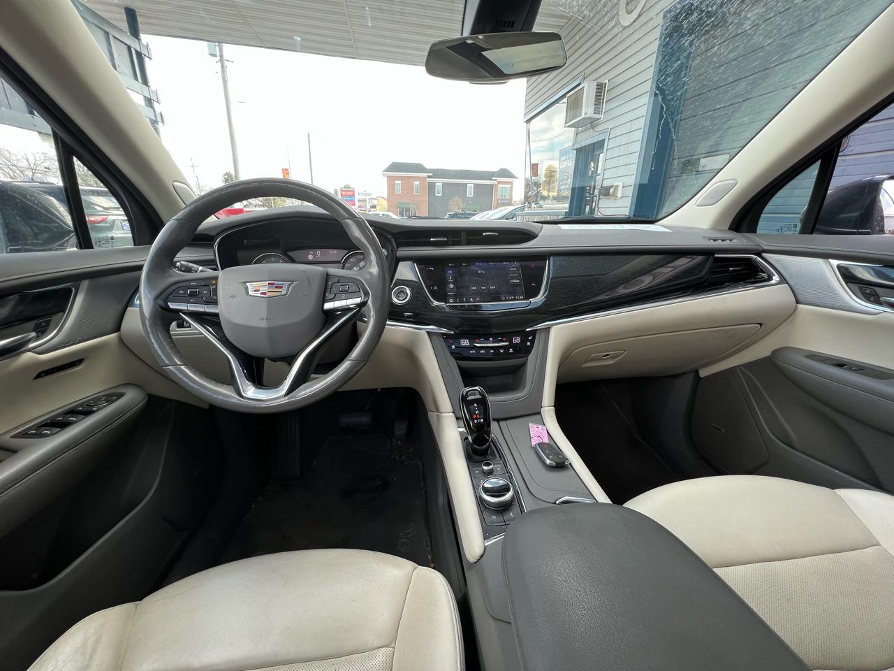 Cadillac XT6  2020