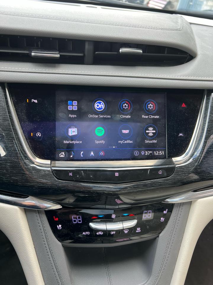 Cadillac XT6  2020